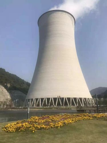 颜值担当,看我工地威武形象
